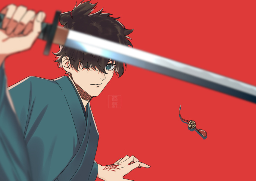 1boy blue_eyes blue_kimono blurry brown_hair closed_mouth command_spell depth_of_field expressionless fate/samurai_remnant fate_(series) hand_up holding holding_sword holding_weapon japanese_clothes katana kibou kimono long_sleeves looking_at_viewer male_focus miyamoto_iori_(fate) red_background red_tassel short_hair signature simple_background solo sword tassel topknot upper_body weapon