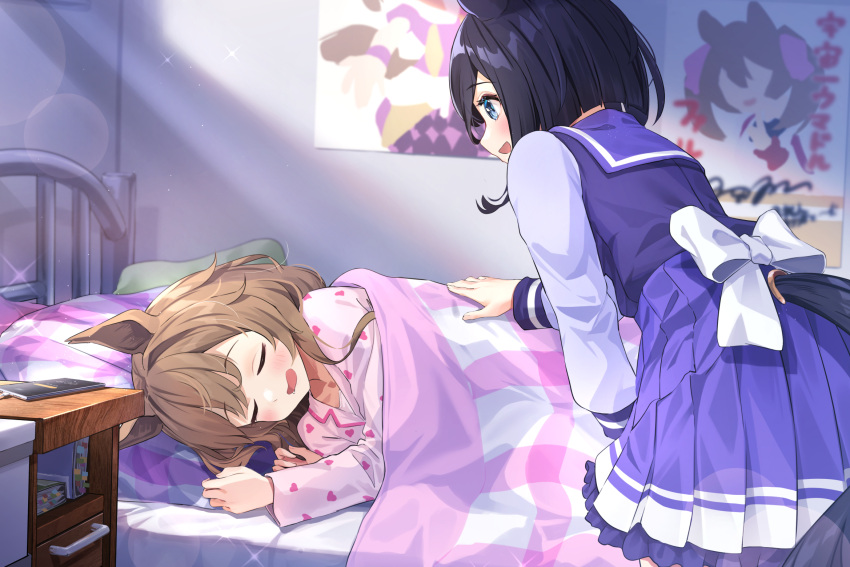 2girls animal_ears bed bedroom black_hair blanket blue_eyes blush bow brown_hair closed_eyes drooling eishin_flash_(umamusume) hamanashi_(trapiorra) highres horse_ears horse_girl horse_tail indoors leaning_forward lens_flare long_sleeves lying medium_hair multiple_girls nightstand on_side open_mouth pajamas pillow pink_shirt pleated_skirt poster_(object) purple_shirt purple_skirt sailor_collar school_uniform shirt short_hair sideways_mouth skirt sleeping smart_falcon_(umamusume) smile sparkle standing tail tail_through_clothes tracen_school_uniform umamusume under_covers waking_another white_bow