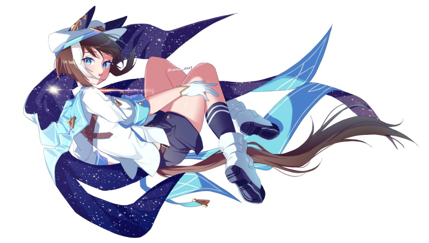 1girl animal_ears aqua_eyes belt black_shorts boots brown_hair cape cheval_grand_(umamusume) floating_hair full_body gloves hat highres horse_ears horse_girl horse_tail jacket kneehighs looking_at_viewer looking_to_the_side medium_hair multicolored_hair open_mouth renma_(renma_0503) short_shorts short_sleeves shorts simple_background socks solo streaked_hair tail twitter_username umamusume watermark white_background white_footwear white_gloves white_headwear white_jacket