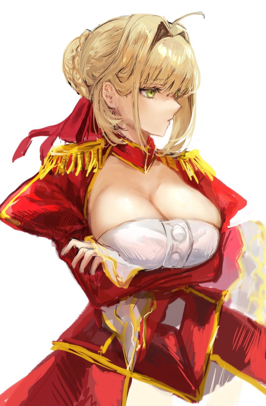 1girl absurdres ahoge blonde_hair breasts cleavage dress epaulettes fate/extra fate/grand_order fate_(series) green_eyes hair_between_eyes hair_bun hair_intakes highres juliet_sleeves large_breasts long_sleeves nero_claudius_(fate) nero_claudius_(fate/extra) puffy_sleeves red_dress simple_background single_hair_bun solo tsuno_(tnngur) white_background