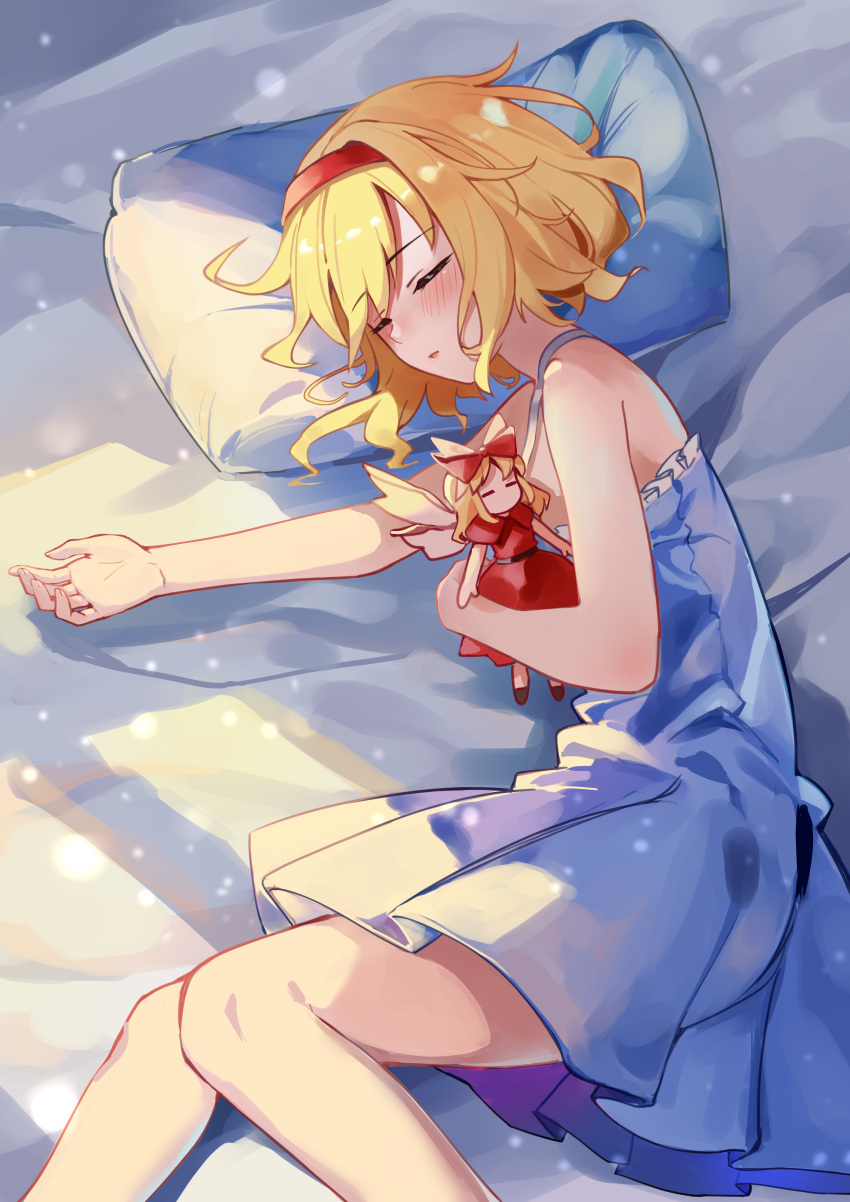 1girl absurdres ailu_elf alice_margatroid bed_sheet blonde_hair blush chinese_commentary closed_eyes dress feet_out_of_frame hairband highres hourai_doll lying on_side open_mouth pillow red_hairband short_hair solo touhou white_dress