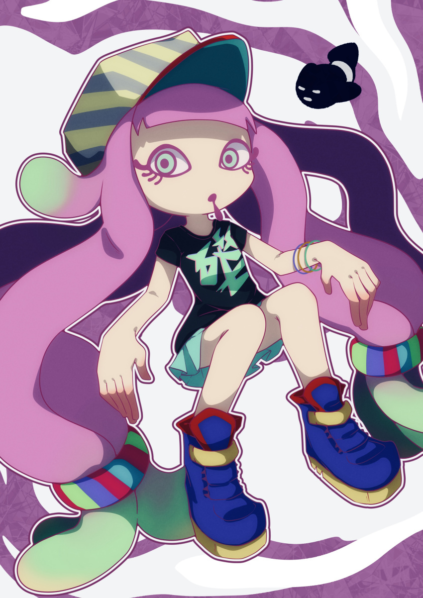 1girl absurdres afuron bangle baseball_cap black_shirt blue_footwear blunt_bangs boots bracelet commentary drooling fish flat_chest full_body gradient_hair green_eyes green_hair green_skirt hair_tie harmony's_clownfish_(splatoon) harmony_(splatoon) hat highres invisible_chair jewelry long_hair looking_at_viewer low-tied_long_hair miniskirt multicolored_hair open_mouth outline pink_hair pleated_skirt purple_outline shirt short_sleeves sidelocks sitting skirt solo_focus splatoon_(series) splatoon_3 striped striped_headwear tentacle_hair tentacles two-tone_hair very_long_hair white_outline yellow_headwear