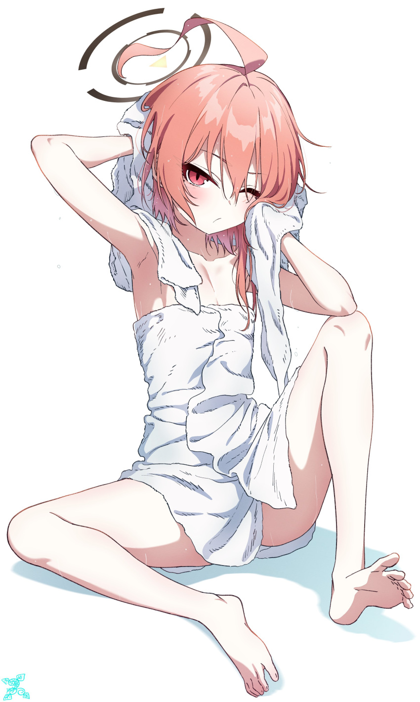 1girl :/ absurdres ahoge armpits bare_arms bare_legs barefoot blue_archive blush closed_mouth drying drying_body drying_hair feet flat_chest halo highres huge_ahoge knee_up looking_at_viewer makicha_(sasurainopink) naked_towel narrowed_eyes neru_(blue_archive) one_eye_closed orange_hair red_eyes shadow short_hair simple_background sitting slit_pupils soles solo toes towel wet white_background