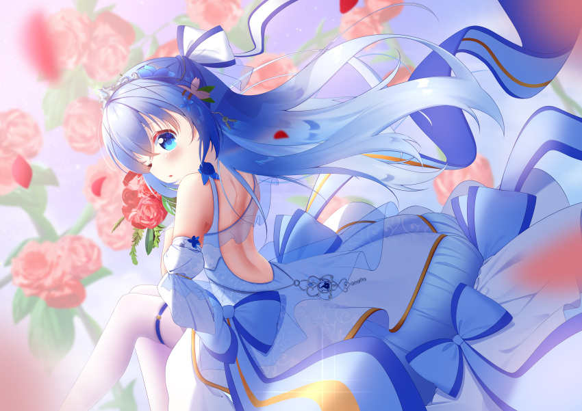 1girl absurdres backless_dress backless_outfit blue_eyes blue_hair dian_zhi_sang dress gochuumon_wa_usagi_desu_ka? hair_between_eyes hair_ornament highres kafuu_chino ribbon socks solo white_socks x_hair_ornament