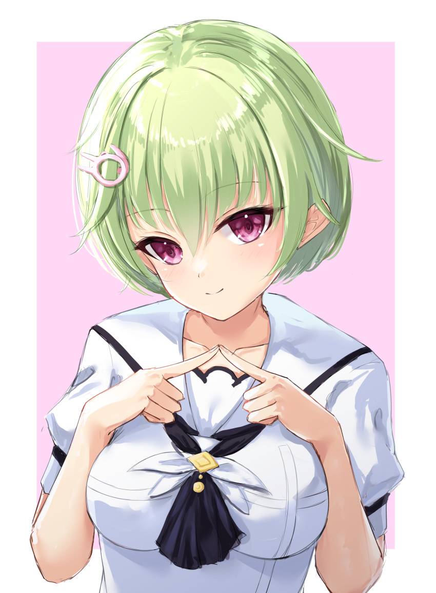 1girl absurdres ascot black_ascot blush border breasts closed_mouth commentary_request crocodile_hair_ornament eyelashes green_hair hair_between_eyes hands_up head_tilt highres large_breasts looking_at_viewer ncontrail_(mgax7527) nomura_miki pink_background pink_eyes puffy_short_sleeves puffy_sleeves sailor_collar school_uniform seductive_smile shirt short_hair short_sleeves sidelighting smile solo steepled_fingers summer_pockets upper_body white_border white_sailor_collar white_shirt