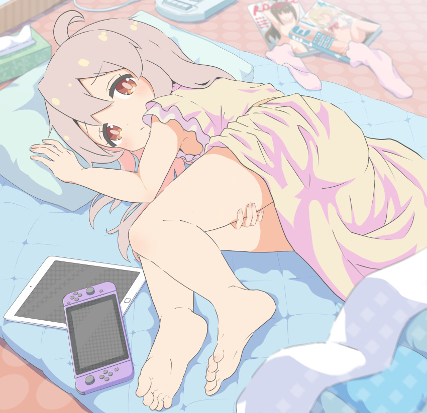 1girl absurdres ahoge ass bangs barefoot blush cafe_(owleelcafe) genderswap genderswap_(mtf) highres long_hair looking_at_viewer lying nintendo_switch on_side onii-chan_wa_oshimai! oyama_mahiro pillow shirt smile socks_removed soles tablet_pc thighs