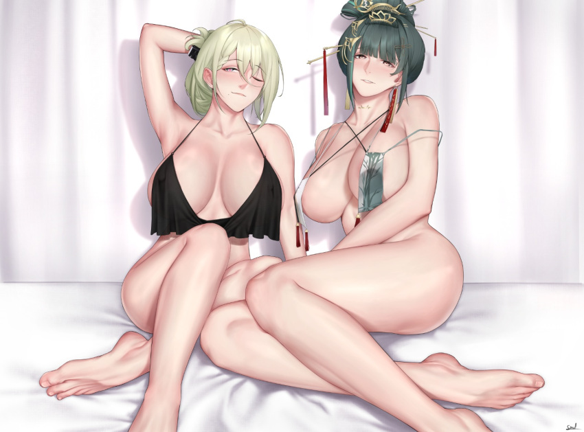 2girls arm_behind_head artist_name bare_legs bare_shoulders barefoot black_tank_top blush breasts closed_mouth collarbone crop_top de_lacey_(neural_cloud) feet girls'_frontline girls'_frontline_neural_cloud green_hair hair_ornament hairclip hanying_(punishing:_gray_raven) highres large_breasts legs light_smile lips long_hair looking_at_viewer mole mole_under_mouth multiple_girls one_eye_closed open_mouth parted_lips punishing:_gray_raven simple_background sitting smol tank_top thighs toes