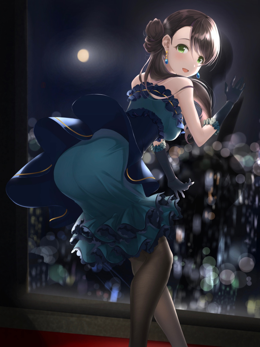1girl ass bare_shoulders black_gloves black_pantyhose blush breasts brown_hair cityscape dress earrings elbow_gloves frilled_dress frills from_behind full_moon gloves green_eyes hand_up highres idolmaster idolmaster_cinderella_girls idolmaster_cinderella_girls_starlight_stage jewelry large_breasts leaning_forward lens_flare lens_flare_abuse long_hair looking_at_viewer looking_back moon night night_sky nishikawa_honami open_mouth pantyhose sasa_koutoyomu sky smile solo standing strapless strapless_dress two-tone_dress window