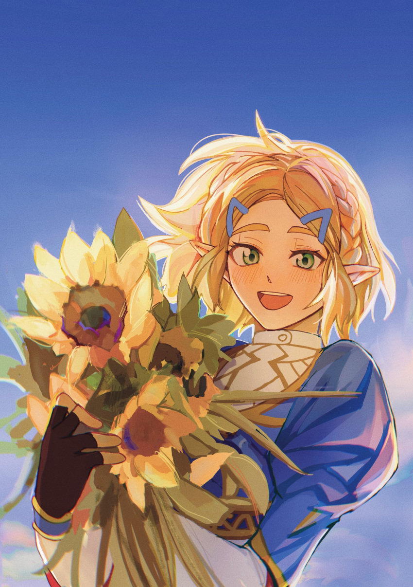 1girl :d black_gloves blonde_hair blue_sky blush braid chromatic_aberration crown_braid film_grain fingerless_gloves flower gloves green_eyes hair_ornament hairclip highres holding holding_flower juliet_sleeves long_sleeves looking_at_viewer open_mouth pointy_ears princess_zelda puffy_sleeves short_hair shuo_yue sky smile solo sunflower teeth the_legend_of_zelda the_legend_of_zelda:_tears_of_the_kingdom upper_teeth_only yellow_flower