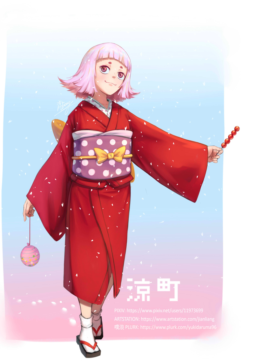 1girl absurdres artist_name blunt_bangs bow child chinese_commentary closed_mouth commentary_request food full_body highres holding holding_food japanese_clothes jian_liang kimono obi obiage obijime one_piece pink_eyes pink_hair red_kimono sandals sash short_hair signature smile solo standing tanghulu toko_(one_piece) traditional_clothes water_yoyo web_address yellow_bow