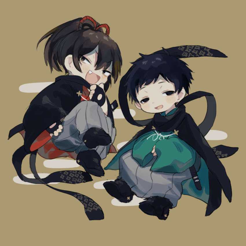 2boys bags_under_eyes bakumatsu_shishi_channel black_cape black_eyes black_footwear black_jacket black_sash blush_stickers brown_background brown_hair cape chibi commentary_request cotono_(nazekun) fang fingerless_gloves full_body gloves green_kimono grey_hakama hair_ribbon hakama half-closed_eyes hand_on_own_chin haori high_ponytail highres jacket japanese_clothes kimono long_sleeves looking_at_viewer male_focus multiple_boys own_hands_together red_kimono red_ribbon ribbon sakamoto_ryouma_(bakumatsu_shishi_channel) sash sheath sheathed short_hair simple_background smile stroking_own_chin takamori_saigou_(bakumatsu_shishi_channel) wide_sleeves