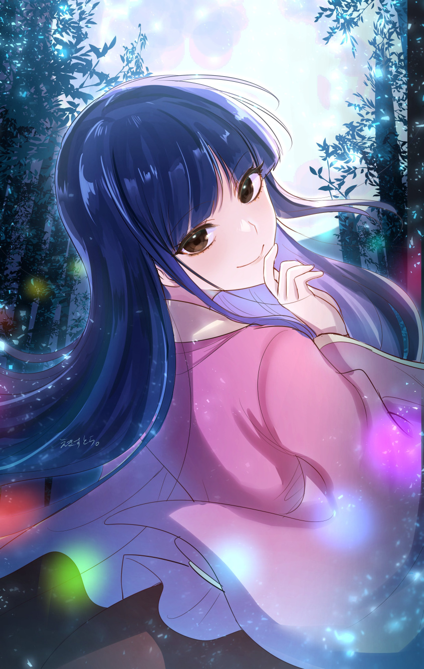 1girl absurdres bamboo bamboo_forest black_hair brown_eyes ekisutora forest full_moon head_tilt highres houraisan_kaguya looking_at_viewer looking_back moon nature one-hour_drawing_challenge pink_shirt shirt smile solo touhou