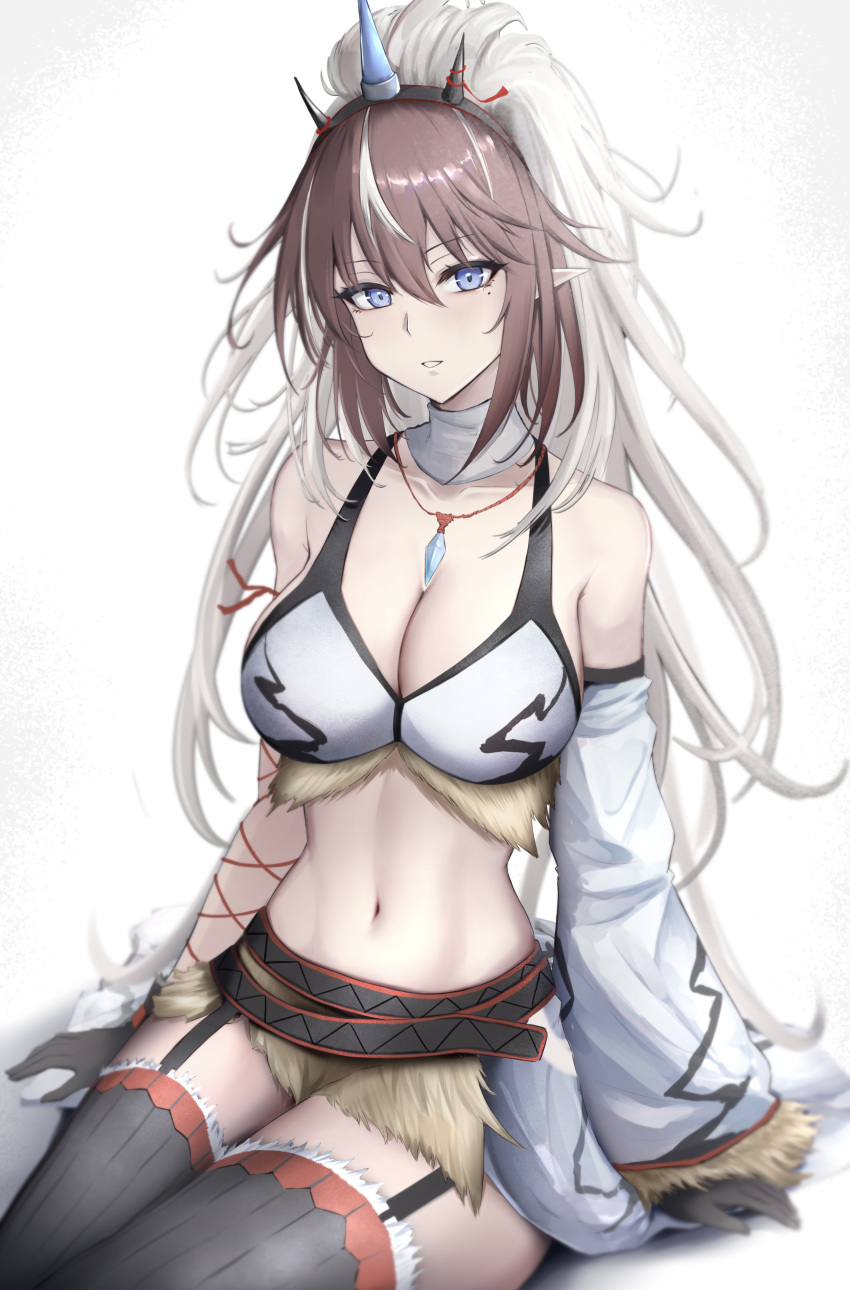 1girl absurdres arknights bare_shoulders black_thighhighs blue_eyes breasts brown_hair cleavage commentary cowboy_shot crystal detached_sleeves expressionless garter_straps hair_between_eyes highres jewelry kirin_(armor) kirin_r_yato_(arknights) large_breasts long_hair looking_at_viewer mane midriff mole mole_under_eye multicolored_hair navel parted_lips pendant pointy_ears poni_(poni_arknights) simple_background single_bare_arm single_detached_sleeve sitting solo stomach thighhighs two-tone_hair white_background white_hair yato_(arknights) zettai_ryouiki