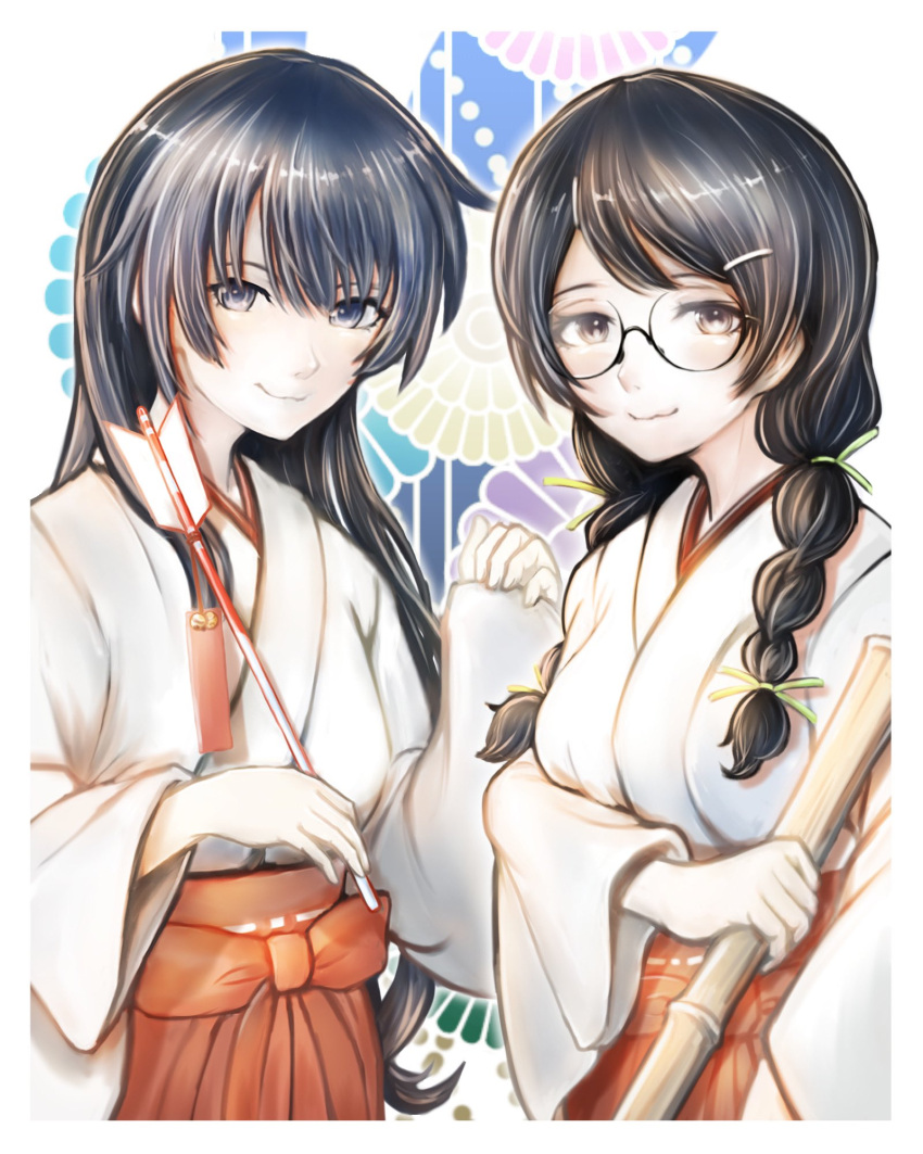 2girls alternate_costume alternate_hair_color black-framed_eyewear black_hair blue_eyes blue_hair braid breasts brown_eyes closed_mouth cowboy_shot eyelashes glasses green_ribbon hair_ornament hair_over_shoulder hair_ribbon hairclip hakama hakama_skirt hanekawa_tsubasa highres holding japanese_clothes kimono large_breasts looking_at_viewer medium_breasts miko monogatari_(series) multiple_girls parted_bangs red_hakama ribbon ribbon_trim senjougahara_hitagi sidelocks skirt smile swept_bangs tsukihi_shida twin_braids white_kimono wide_sleeves