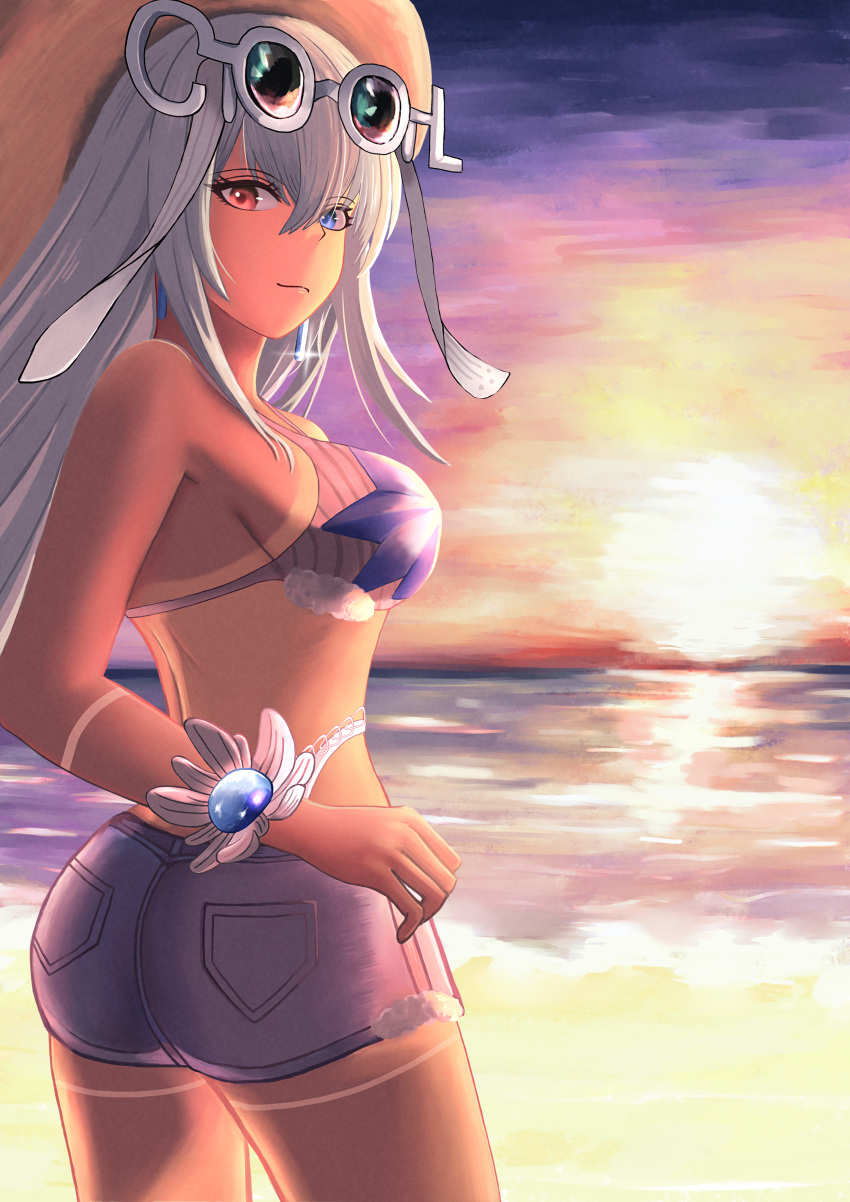 1girl absurdres alpha_(punishing:_gray_raven) beach blue_eyes breasts closed_mouth crossed_bangs denim denim_shorts earrings eyewear_on_head grey_hair hair_between_eyes heterochromia highres jewelry long_hair looking_at_viewer looking_back lucia:_crimson_abyss_(punishing:_gray_raven) lucia:_crimson_abyss_(seaside_sunbath)_(punishing:_gray_raven) medium_breasts punishing:_gray_raven red_eyes short_shorts shorts sidelocks solo sunglasses sunset tan tanlines yuzexit565