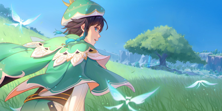 1boy androgynous beret black_hair blue_sky braid cape crystalfly_(genshin_impact) english_commentary genshin_impact gradient_hair grass green_eyes green_headwear hat highres long_sleeves looking_at_viewer male_focus mountain multicolored_hair open_mouth outdoors short_hair_with_long_locks sky sleepanight766 solo standing statue statue_of_the_seven tree twin_braids upper_body venti_(genshin_impact)