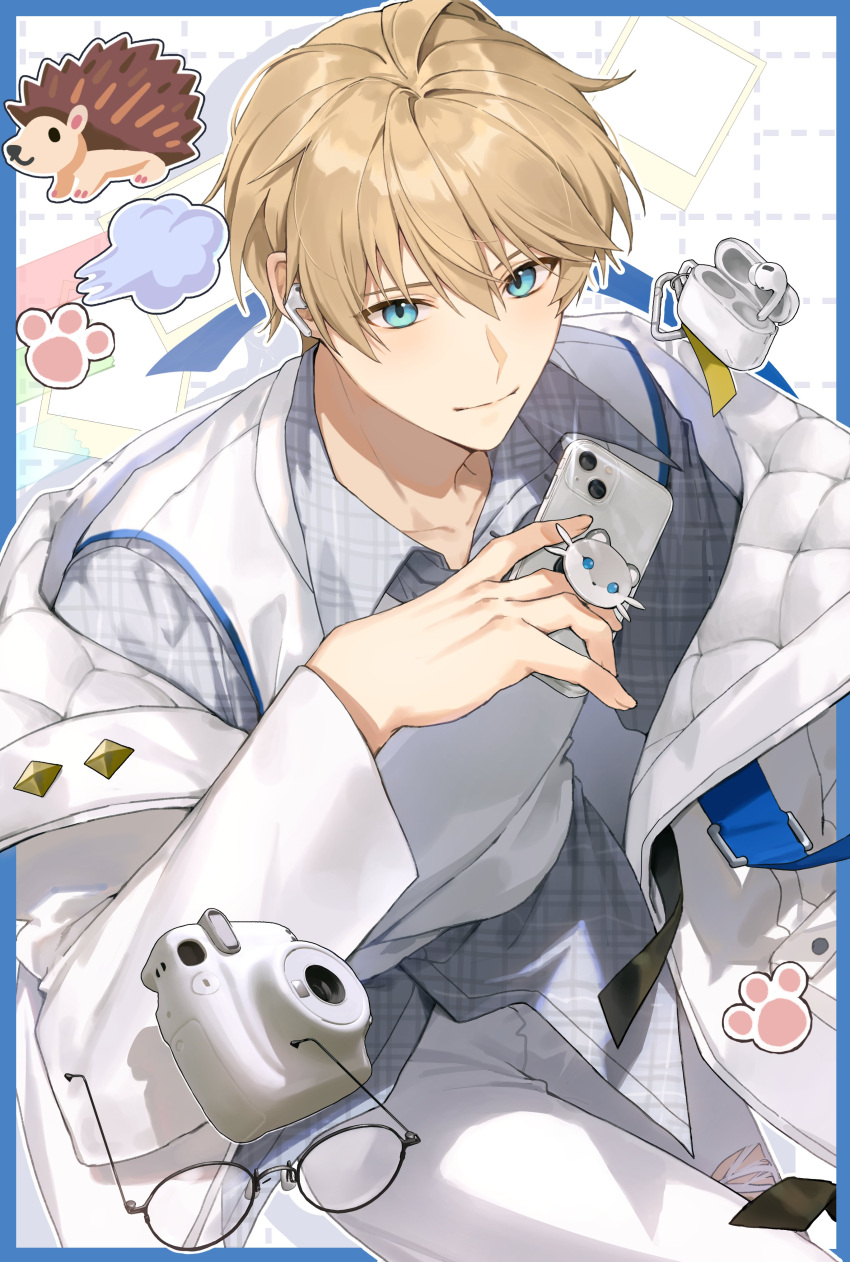 1boy absurdres blonde_hair blue_border blue_eyes blush border camera closed_mouth glasses grey_shirt hair_between_eyes hedgehog highres hiyamaru holding holding_phone holostars kishido_temma looking_at_viewer male_focus outside_border pants paw_print phone photo_(object) round_eyewear shirt short_hair smile solo unworn_eyewear upper_body white_pants yonsang_(swordmaster)