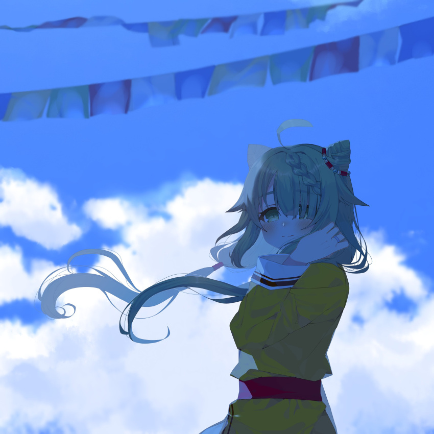 1girl absurdres ahoge amane_hikari belt blue_sky blunt_bangs blush braid braided_bangs closed_mouth clothesline cloud cloudy_sky dress green_eyes green_hair hair_over_one_eye hand_up heruka_(madoka_magica) highres long_sleeves looking_at_viewer low_twintails magia_record:_mahou_shoujo_madoka_magica_gaiden mahou_shoujo_madoka_magica red_belt sky smile solo split_mouth twintails upper_body yellow_dress