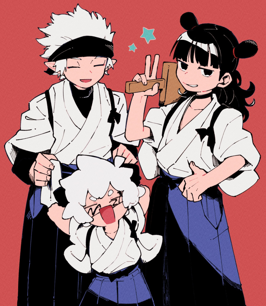 3boys animal_ears arms_up black_eyes black_hair black_headband blue_hakama blue_pants cat_ears double_bun grin hair_bun hakama hakama_pants headband highres holding holding_paddle japanese_clothes kimono long_sleeves luo_xiaohei luo_xiaohei_zhanji multiple_boys nezha_(the_legend_of_luoxiaohei) nploser open_mouth paddle pants red_background simple_background smile white_hair white_kimono