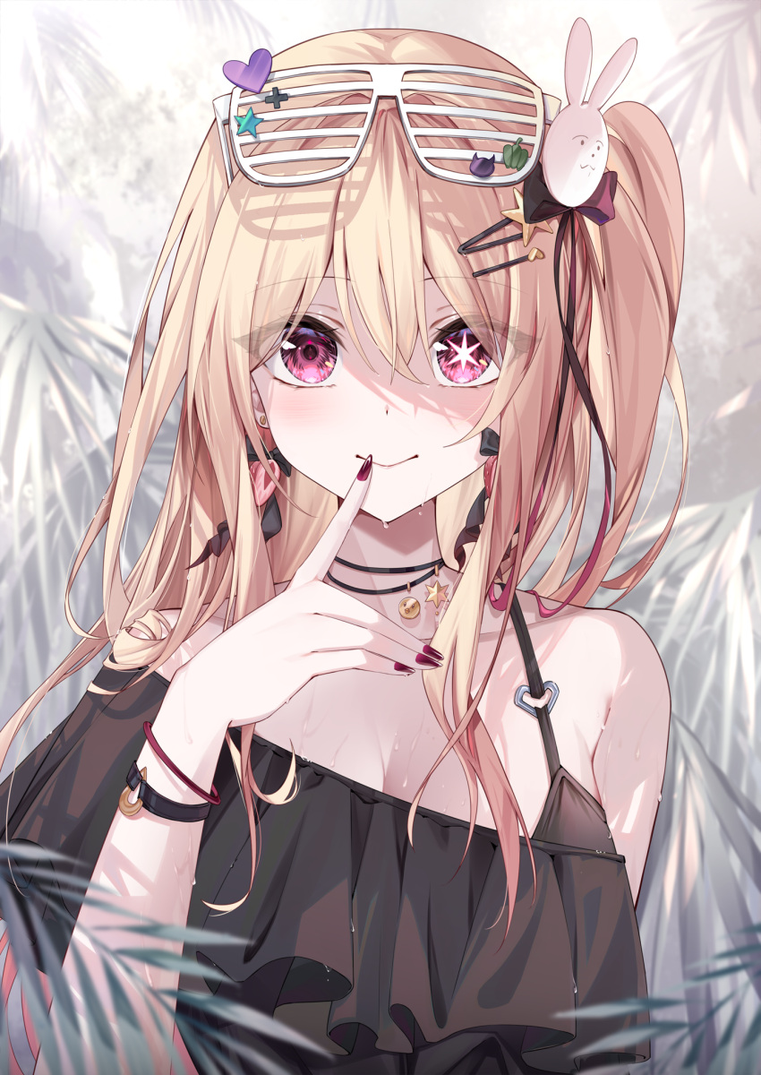 1girl alternate_costume asymmetrical_clothes black_shirt blonde_hair blush bracelet commentary eyewear_on_head finger_to_mouth fingernails hair_ornament heart_o-ring highres hoshino_ruby jewelry looking_at_viewer mismatched_pupils nail_polish one_side_up oshi_no_ko palm_leaf pola_(1021) rabbit_hair_ornament red_eyes shirt shutter_shades smile solo star-shaped_pupils star_(symbol) sweatdrop symbol-shaped_pupils upper_body