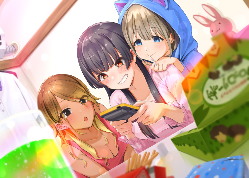 3girls absurdres animal_hood blurry blush cat_hood clenched_teeth depth_of_field dutch_angle food highres hood idolmaster idolmaster_shiny_colors indoors izumi_mei kaiso_(kaisooekaki) looking_at_another mayuzumi_fuyuko mouth_hold multiple_girls playing_games pocky serizawa_asahi smile snack straylight_(idolmaster) teeth