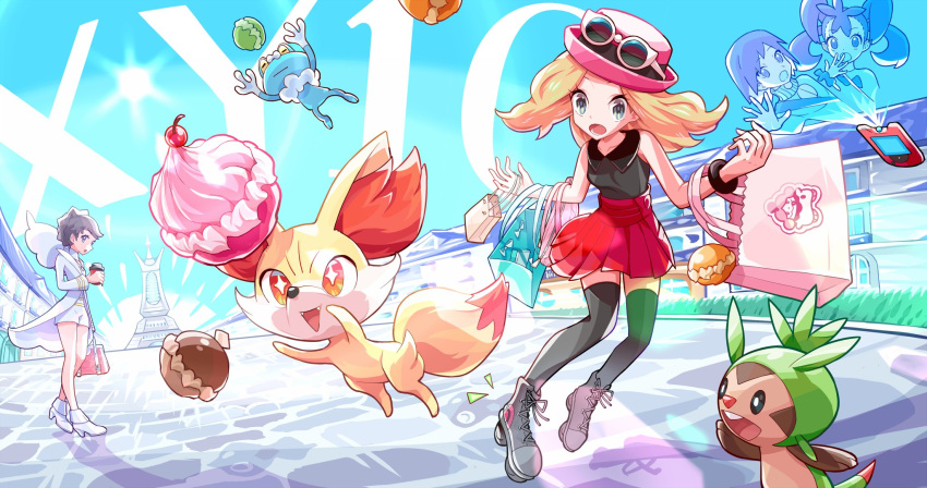 +_+ 1boy 3girls :o anniversary bag blonde_hair bracelet calem_(pokemon) chespin commentary_request day diantha_(pokemon) eyelashes eyewear_on_headwear fennekin ffccll food froakie hat highres hologram jewelry long_hair lower_teeth_only macaron multiple_girls open_mouth outdoors pink_headwear pleated_skirt pokemon pokemon_(creature) pokemon_(game) pokemon_xy serena_(pokemon) shauna_(pokemon) shirt shoes shopping_bag skirt sleeveless sleeveless_shirt standing starter_pokemon_trio sunglasses teeth thighhighs tongue white-framed_eyewear