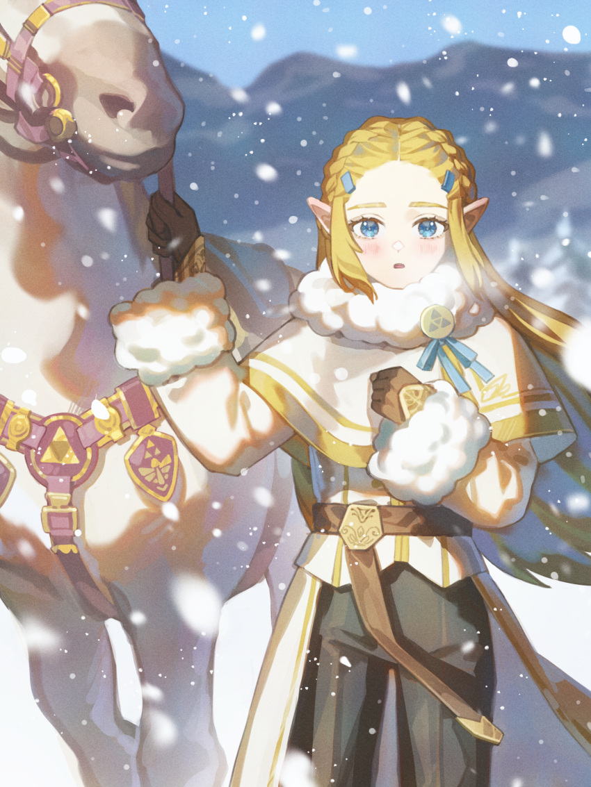 1girl blonde_hair blue_eyes braid commentary crown_braid fur_trim gloves hair_ornament hairclip highres horse long_hair official_alternate_costume pointy_ears princess_zelda princess_zelda_(botw) sidelocks snowing sora_(akaisw) the_legend_of_zelda the_legend_of_zelda:_breath_of_the_wild winter_clothes winter_clothes_(zelda)