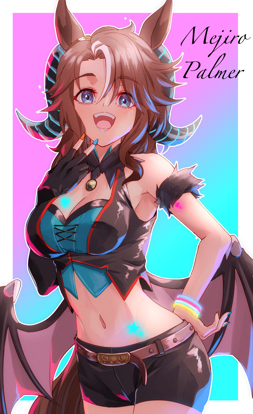 1girl absurdres animal_ears black_gloves black_shorts blue_eyes border breasts brown_hair character_name cleavage commentary_request cowboy_shot elbow_gloves gloves gradient_background hand_on_own_hip highres horns horse_ears horse_girl horse_tail kento_(kentdrawing) large_breasts looking_at_viewer mejiro_palmer_(devil_in_the_moonlight)_(umamusume) mejiro_palmer_(umamusume) midriff multicolored_hair multicolored_nails nail_polish navel official_alternate_costume open_mouth shorts single_glove smile solo streaked_hair tail teeth thigh_strap umamusume v white_border white_hair