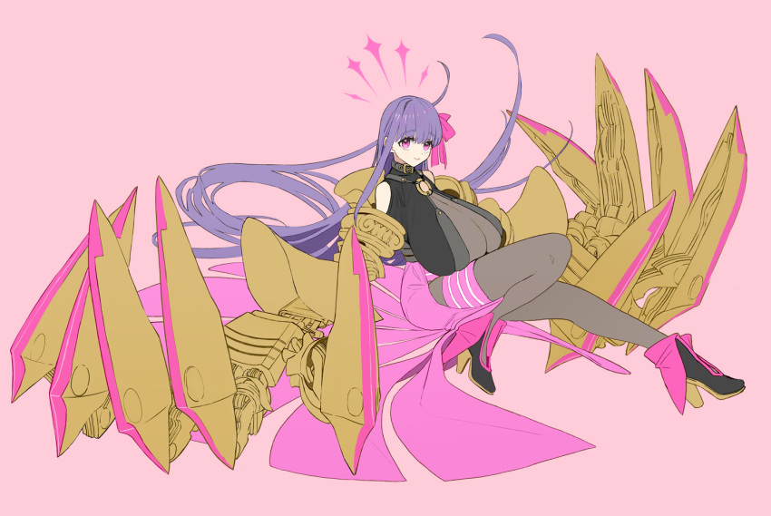 1girl bare_shoulders belt_collar bow breasts claw_(weapon) claws collar fate/extra fate/extra_ccc fate/extra_ccc_fox_tail fate_(series) hair_ribbon huge_breasts long_hair looking_at_viewer o-ring o-ring_top passionlip_(fate) pink_eyes pink_ribbon purple_hair ribbon smile solo very_long_hair wada_arco weapon