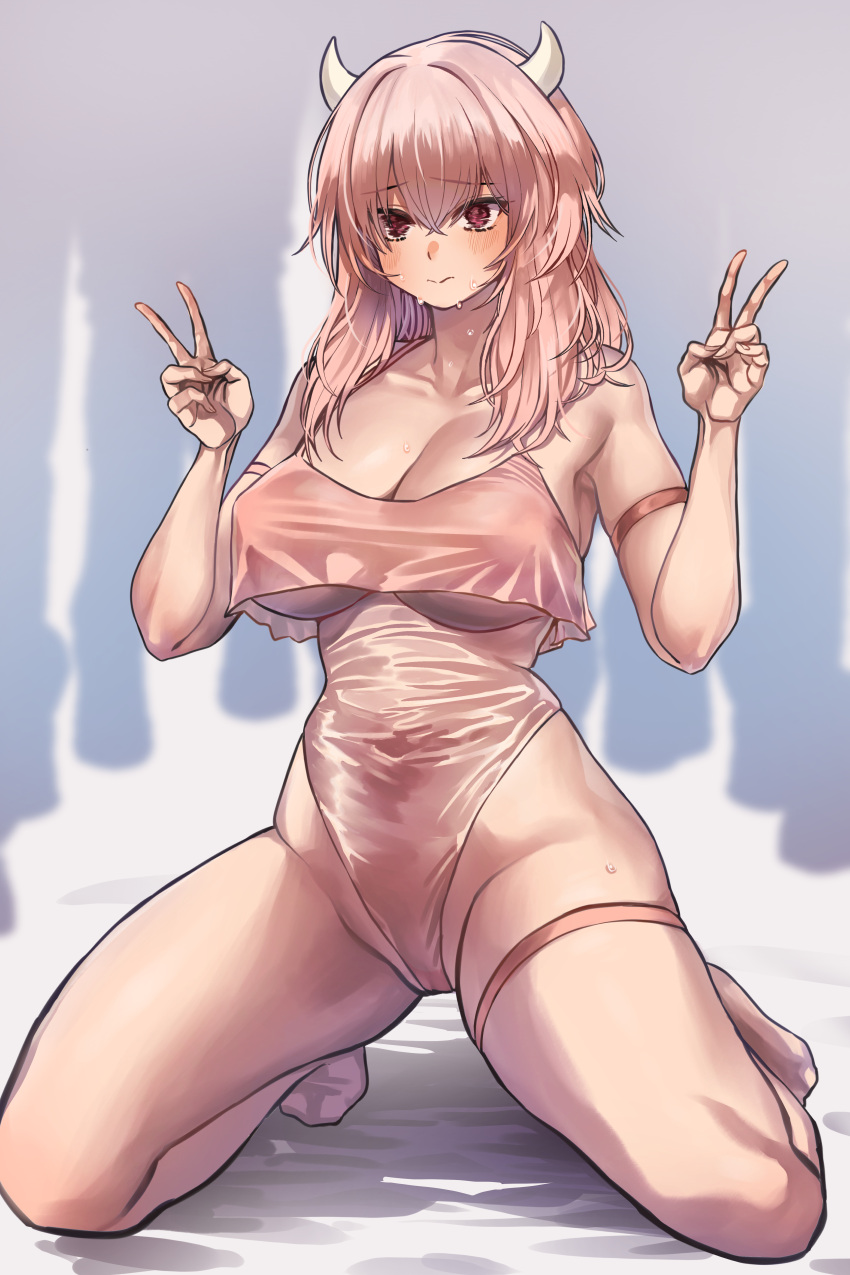 1girl absurdres arm_strap barefoot blush breasts chroong closed_mouth double_v highres horns kneeling large_breasts long_hair one-piece_swimsuit original pink_hair pink_one-piece_swimsuit red_eyes simple_background solo sweat swimsuit v white_horns