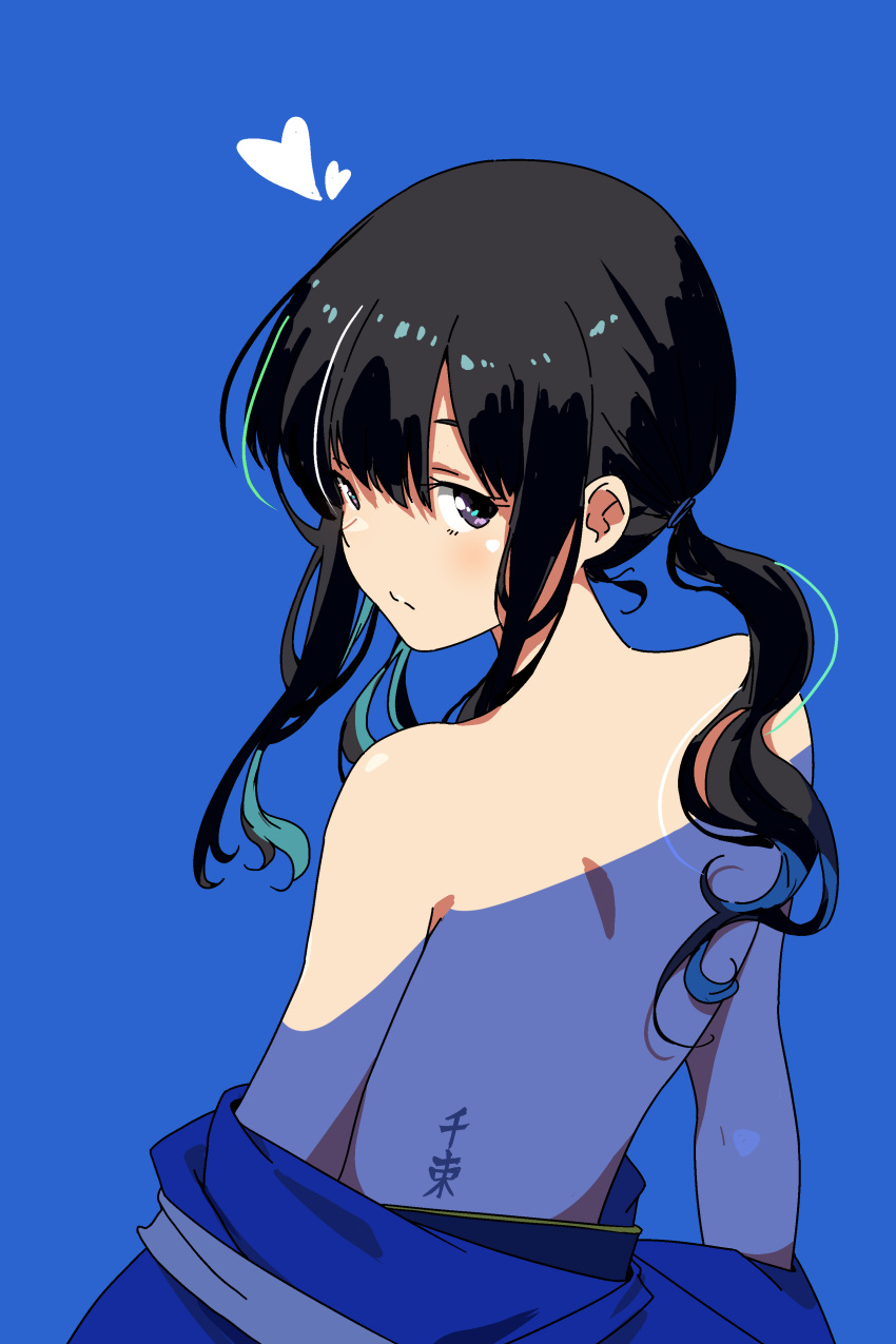 1girl absurdres black_hair blue_background blue_kimono blush body_writing clothes_removed from_behind heart highres inoue_takina japanese_clothes kimono looking_at_viewer lycoris_recoil misskiwi nude purple_eyes simple_background solo translation_request