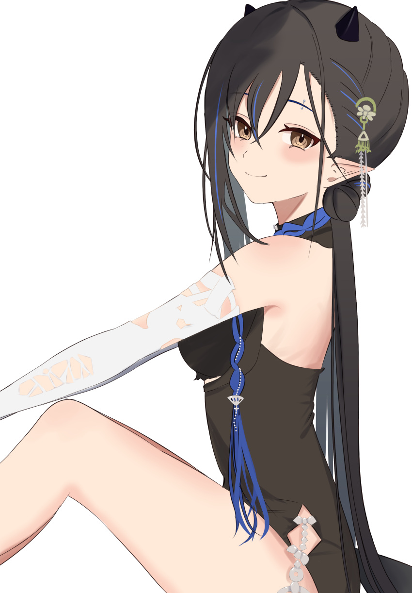 1girl absurdres arknights bare_shoulders binware black_hair black_one-piece_swimsuit blacknight_(arknights) blacknight_(summer_flower)_(arknights) blue_hair blush brown_eyes casual_one-piece_swimsuit closed_mouth elbow_gloves feet_out_of_frame from_side gloves highres horns knees_up long_hair looking_at_viewer looking_to_the_side multicolored_hair official_alternate_costume one-piece_swimsuit pointy_ears sitting smile solo swimsuit two-tone_hair very_long_hair white_gloves