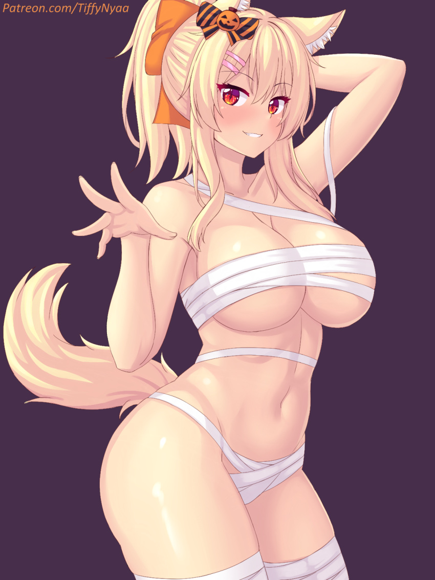 1girl animal_ears arm_up bare_arms bare_shoulders blonde_hair blush bow breasts cat_ears cat_girl cat_tail collarbone commentary english_commentary hair_bow hair_ornament hairclip halloween highres large_breasts long_hair looking_at_viewer nottytiffy original parted_lips patreon_username ponytail purple_background red_eyes sidelocks simple_background smile solo tail teeth tiffy_(nottytiffy) underboob