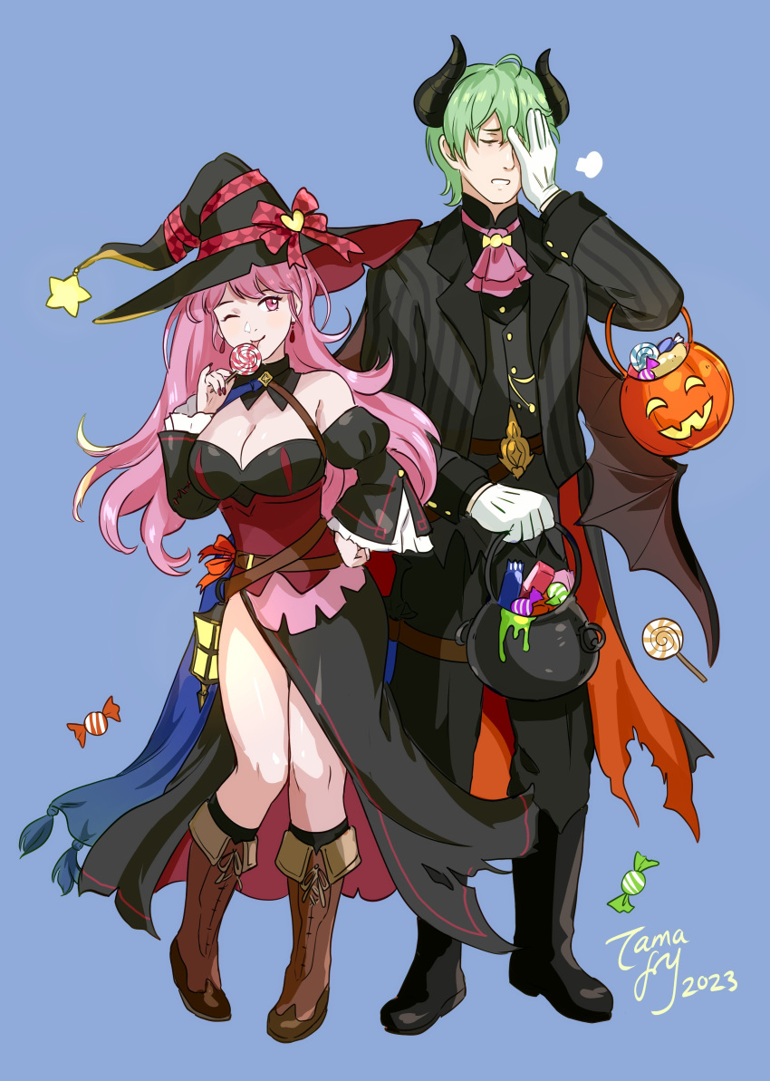 1boy 1girl absurdres alternate_costume ascot black_dress black_footwear black_headwear black_horns black_pants black_suit black_wings blue_background boots breasts brown_footwear byleth_(fire_emblem) byleth_(male)_(fire_emblem) byleth_(male)_(halloween)_(fire_emblem) candy cleavage closed_mouth commentary corrin_(female)_(fire_emblem) corrin_(female)_(fire_emblem)_(cosplay) corrin_(fire_emblem) cosplay couple demon_horns demon_wings detached_collar detached_sleeves dress earrings english_commentary enlightened_byleth_(male) fake_horns fake_wings fire_emblem fire_emblem:_three_houses fire_emblem_heroes food gloves green_hair halloween halloween_bucket halloween_costume hand_on_own_face hand_on_own_hip hat highres hilda_valentine_goneril holding holding_candy holding_food horns husband_and_wife jewelry large_breasts lollipop long_hair long_sleeves looking_at_another looking_to_the_side official_alternate_costume one_eye_closed pants pink_ascot pink_eyes pink_hair short_hair signature simple_background smile suit tamafry tongue tongue_out torn_clothes twintails white_gloves wings witch witch_hat