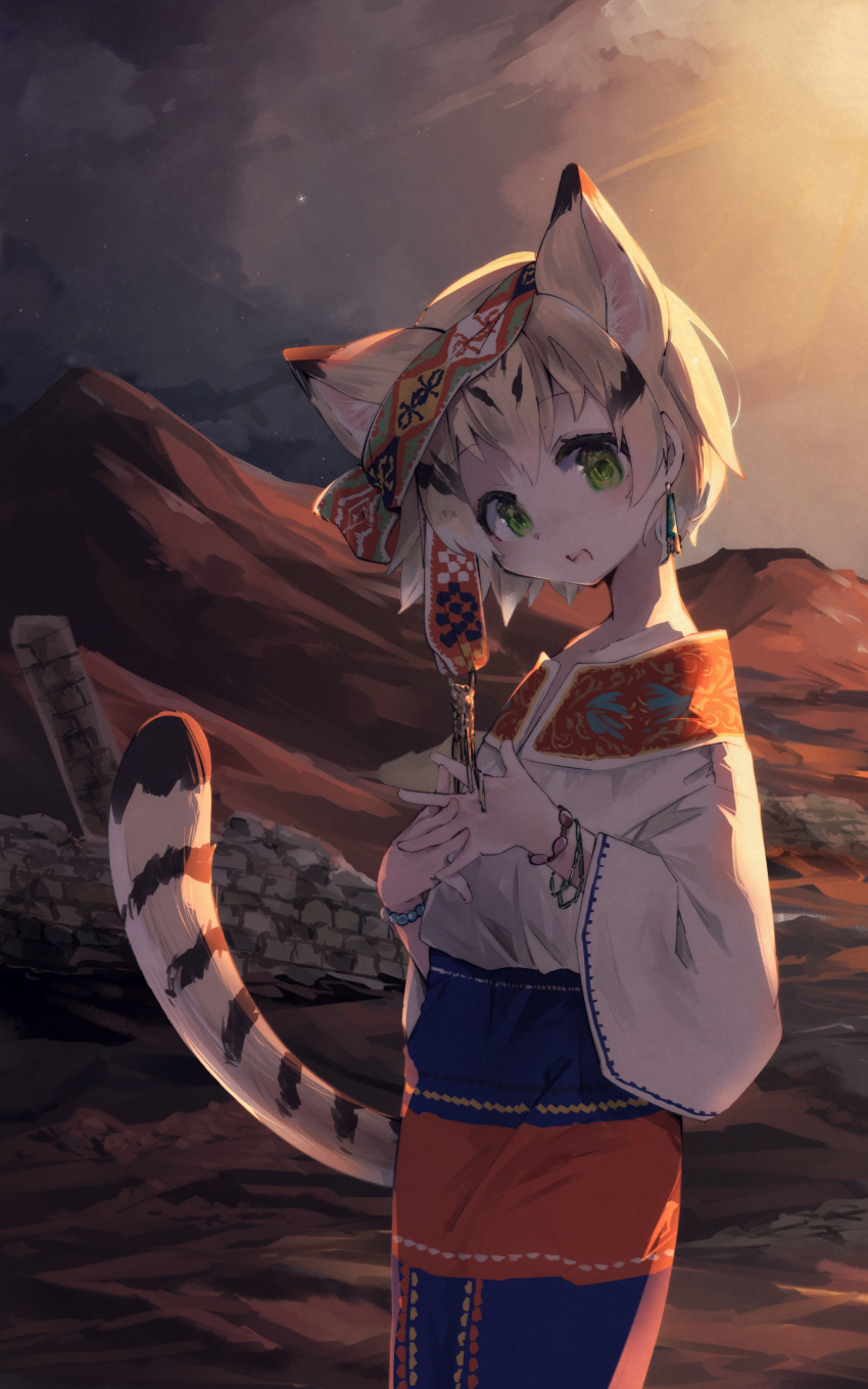 1girl animal_ears backlighting black_hair blonde_hair cat_ears cat_girl cat_tail commentary_request cowboy_shot earrings extra_ears green_eyes head_tilt headband highres interlocked_fingers jewelry kemono_friends long_sleeves mountain multicolored_hair nanana_(nanana_iz) official_alternate_costume outdoors own_hands_together parted_lips sand_cat_(kemono_friends) shirt short_hair skirt sky smile solo star_(sky) starry_sky streaked_hair tail twilight white_hair wide_sleeves