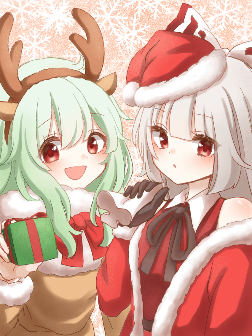 2girls absurdres alternate_costume animal_costume antlers bag blush bow christmas collar commentary ex-keine fujiwara_no_mokou gift gloves green_hair hair_bow hat highres holding holding_bag holding_gift kamishirasawa_keine long_hair long_sleeves multiple_girls neck_ribbon open_mouth red_bow red_eyes reindeer_antlers reindeer_costume ribbon santa_costume santa_hat smile snowflake_background touhou waramori_fuzuka white_hair