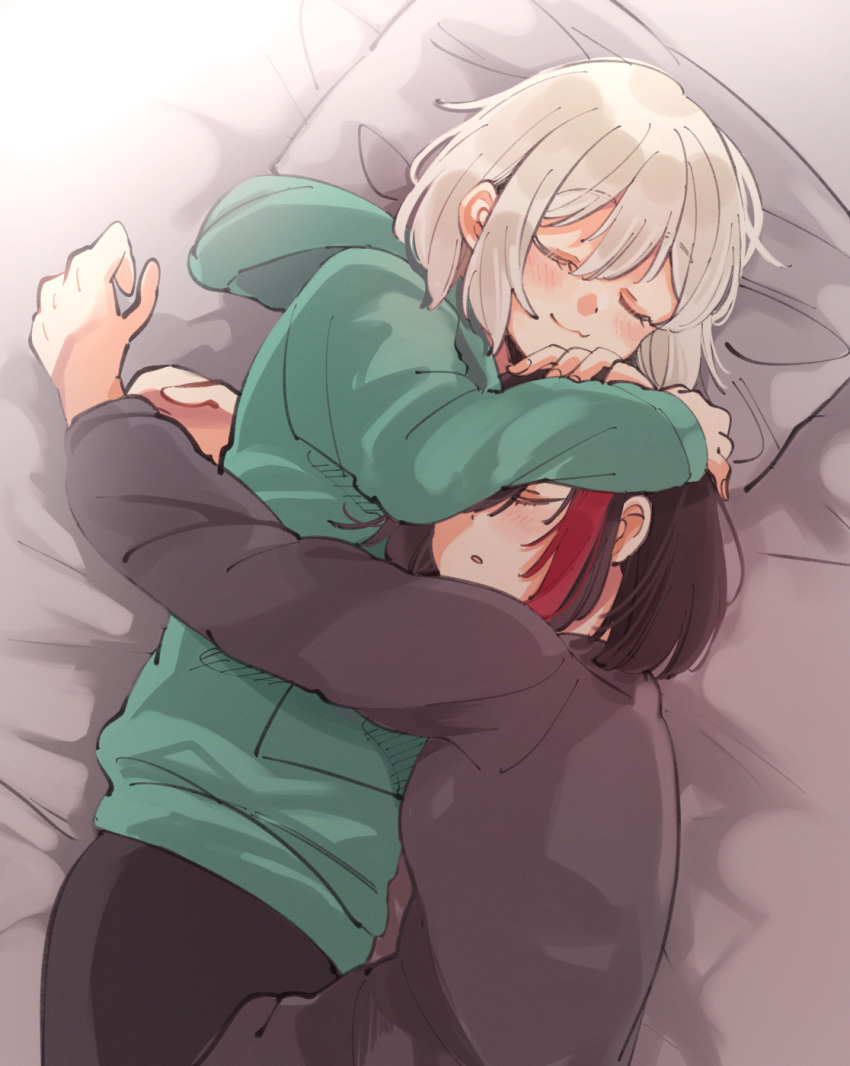 2girls :3 aoba_moca bang_dream! bed black_hair blush closed_eyes cuddling from_above grey_hair hand_on_another's_head highres hood hoodie hug lying mitake_ran multicolored_hair multiple_girls on_side red_hair short_hair sleeping streaked_hair upper_body yuri zawameki