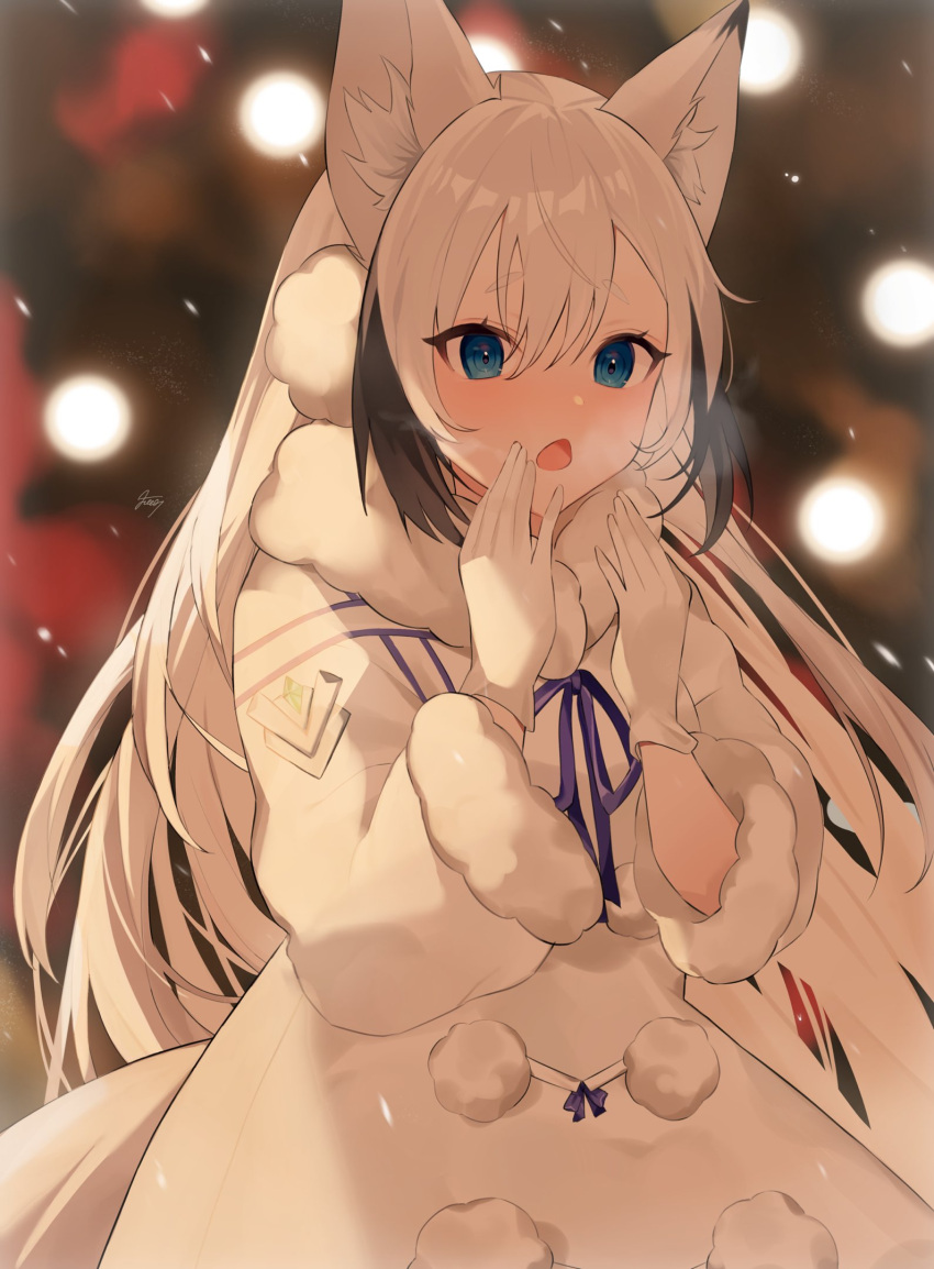 1girl animal_ear_fluff animal_ears black_hair blue_eyes breath coat cold commission fox_ears fox_girl fox_tail fur-trimmed_coat fur-trimmed_sleeves fur_trim gloves highres long_hair long_sleeves looking_at_viewer multicolored_hair original skeb_commission tail two-tone_hair very_long_hair white_coat white_gloves