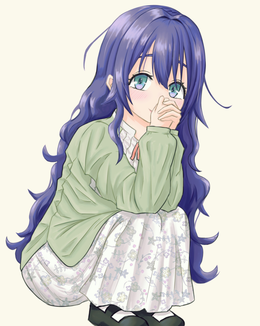 1girl aqua_eyes black_footwear blue_hair eyeinsect full_body green_shirt highres kimi_no_koto_ga_dai_dai_dai_dai_daisuki_na_100-nin_no_kanojo long_hair long_sleeves mary_janes own_hands_together shirt shoes simple_background skirt socks solo squatting very_long_hair wavy_hair white_background white_skirt white_socks yoshimoto_shizuka