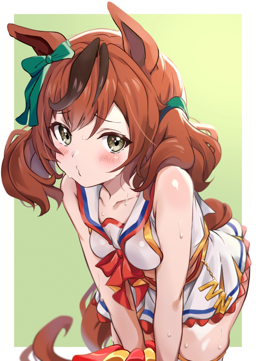 1girl absurdres animal_ears bare_shoulders border bow breasts brown_eyes brown_hair cheerleader commentary ear_bow green_background green_bow highres horse_ears horse_girl kurumiyasan_ns looking_at_viewer medium_breasts midriff multicolored_hair navel nice_nature_(run&amp;win)_(umamusume) nice_nature_(umamusume) pom_pom_(cheerleading) ponytail roar_yell!_tracen_academy_cheerleading_squad_(umamusume) simple_background skirt solo streaked_hair tail umamusume white_border white_skirt