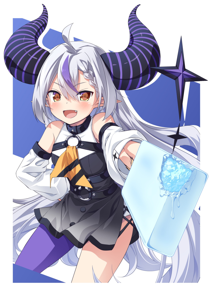 1girl absurdres ahoge ascot bare_shoulders black_horns braid braided_bangs detached_sleeves fang food grey_hair highres hololive horns la+_darknesss la+_darknesss_(1st_costume) long_hair looking_at_viewer multicolored_hair open_mouth pointy_ears popsicle purple_hair purple_thighhighs single_thighhigh smile solo streaked_hair striped_horns thighhighs ugume virtual_youtuber yellow_ascot