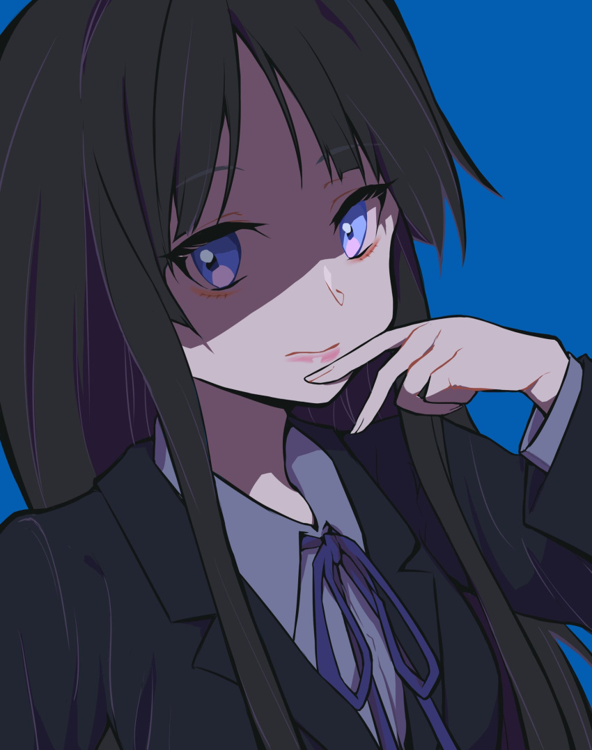 1girl akiyama_mio black_hair black_jacket blazer blue_background blue_eyes blue_ribbon closed_mouth collared_shirt commentary_request highres jacket k-on! kapuhedo_(caplico_77) long_hair long_sleeves neck_ribbon ribbon sakuragaoka_high_school_uniform school_uniform shirt simple_background solo upper_body white_shirt winter_uniform