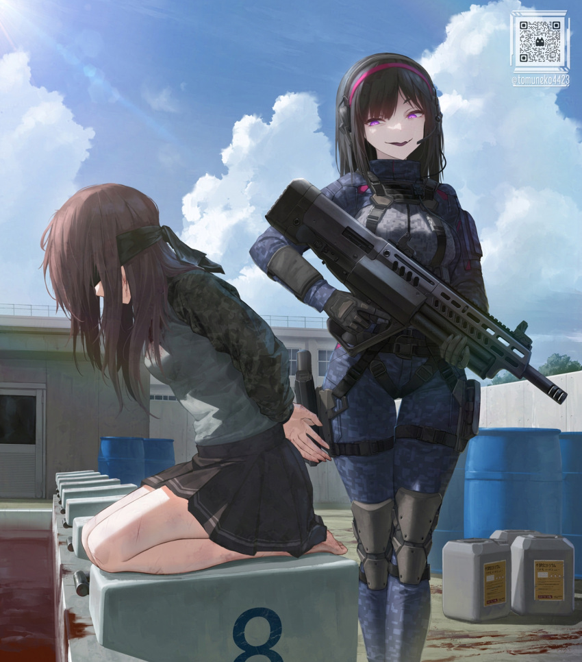 2girls assault_rifle barrel black_hair blindfold blood bound bound_wrists brown_hair camouflage crazy_smile digital_camouflage glowing glowing_eyes gun hairband harness headset highres holding holding_gun holding_weapon holster kneeling long_hair looking_at_another multiple_girls original outdoors pool purple_eyes qr_code rifle skirt tactical_clothes thigh_holster thigh_pouch tom-neko_(zamudo_akiyuki) trigger_discipline weapon