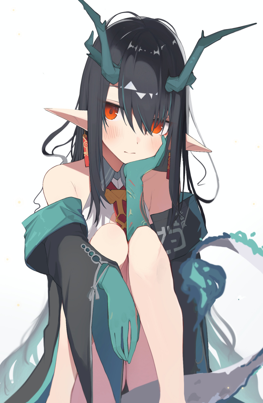 1girl arknights bare_shoulders black_hair black_jacket blush closed_mouth commentary_request dragon_girl dragon_horns dragon_tail dress dusk_(arknights) earrings feet_out_of_frame green_hair hair_over_one_eye hand_up highres horns jacket jewelry knees_up long_hair matchadzuke multicolored_hair off-shoulder_jacket off_shoulder open_clothes open_jacket pointy_ears red_eyes simple_background sitting sleeveless sleeveless_dress solo streaked_hair tail very_long_hair white_background white_dress