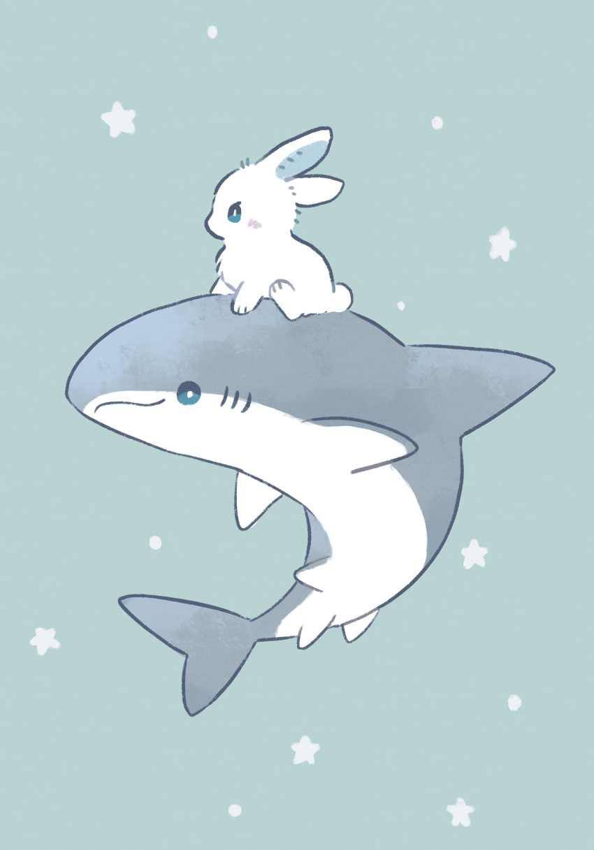 :3 animal animal_focus blue_background blue_eyes highres no_humans on_head original rabbit shark simple_background sitting star_(symbol) starry_background toneko