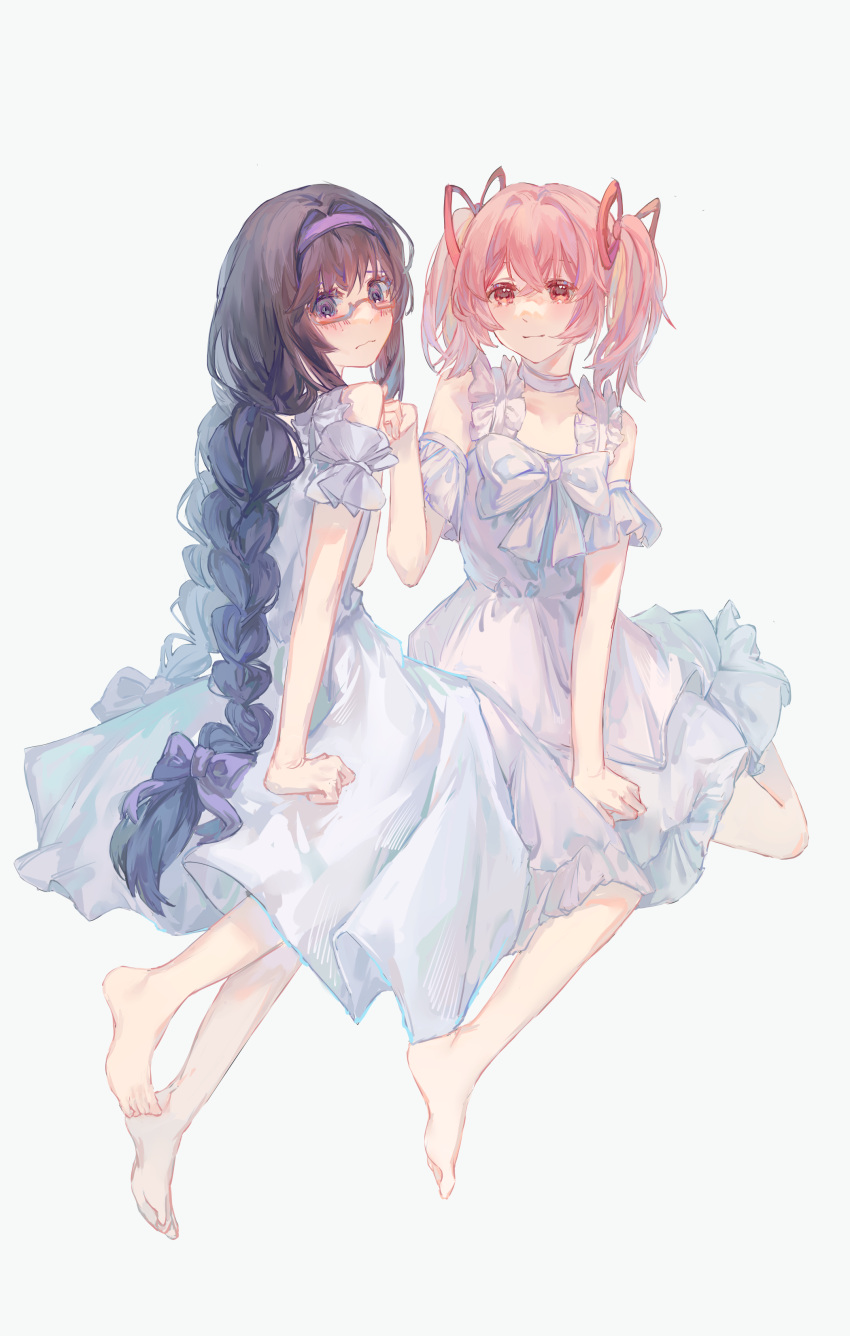 2girls absurdres akemi_homura bare_shoulders barefoot black_hair blush bow braid chinese_commentary choker collarbone commentary_request crossed_bangs detached_sleeves dress frilled_dress frills from_side full_body glasses hair_bow hair_intakes hair_ribbon hairband hand_up highres holding_hands kaname_madoka long_hair looking_at_viewer mahou_shoujo_madoka_magica mahou_shoujo_madoka_magica_(anime) multiple_girls pink_eyes pink_hair purple_eyes purple_hairband ribbon semi-rimless_eyewear short_hair short_twintails simple_background sleeveless sleeveless_dress smile twin_braids twintails under-rim_eyewear white_background white_choker white_dress yi-ki yuri