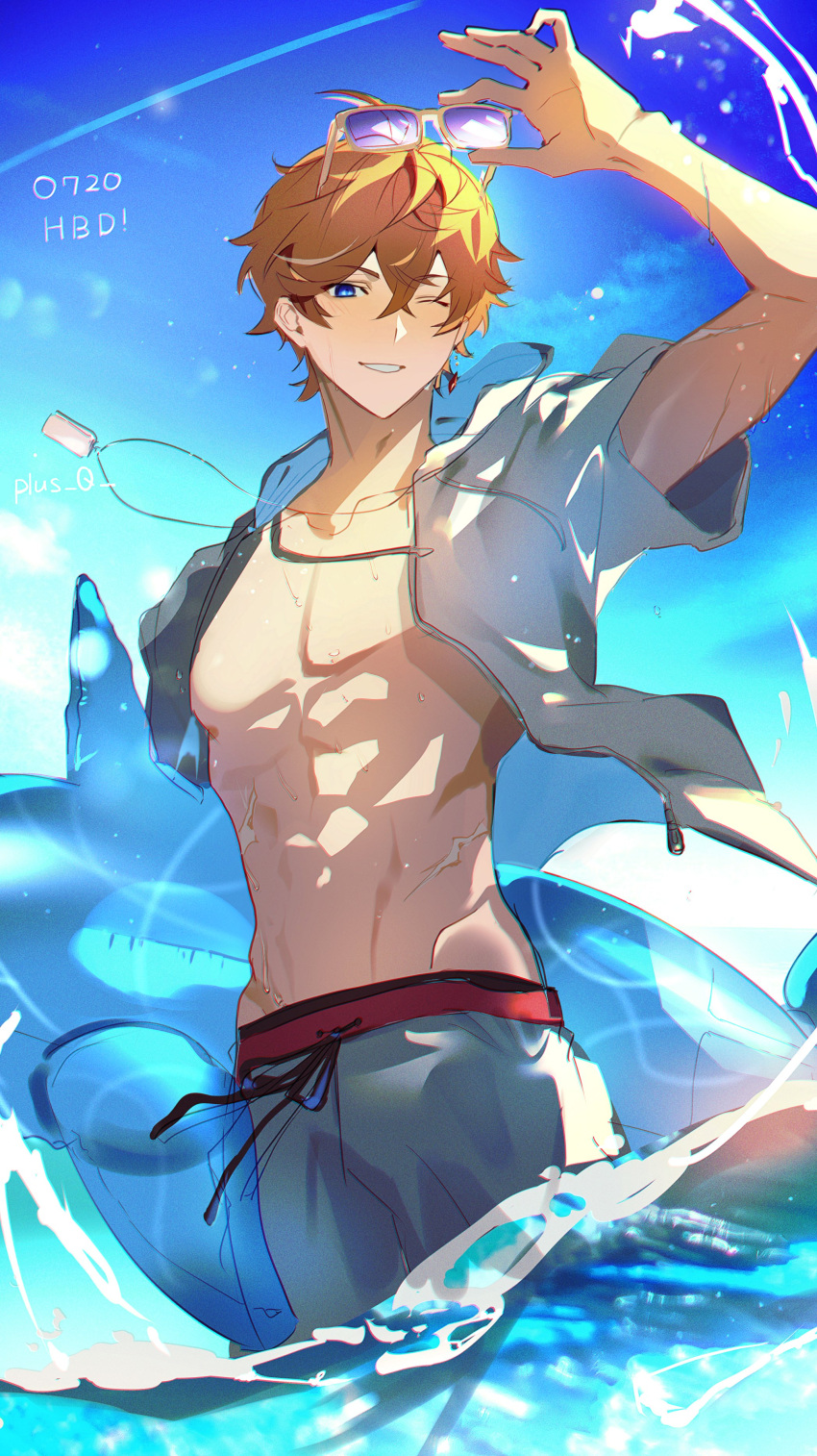 abs absurdres artist_name bare_pectorals blue_eyes blue_sky dated eyewear_on_head genshin_impact hands_up happy_birthday highres holding holding_eyewear jewelry necklace one_eye_closed orange_hair pectorals plus_q sky tartaglia_(genshin_impact) wading waves