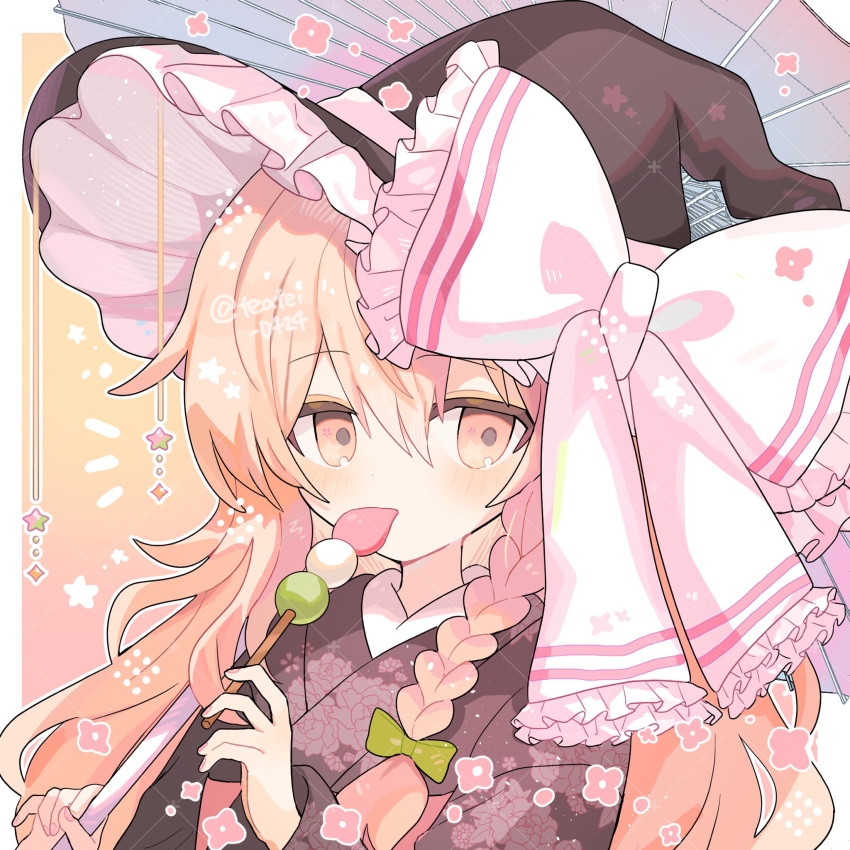 1girl blonde_hair bow braid candy commentary dango eating floral_print flower_(symbol) food frills green_bow hat hat_bow highres holding holding_food holding_umbrella japanese_clothes kimono kirisame_marisa light_blush lollipop long_hair long_sleeves looking_at_viewer oil-paper_umbrella sanshoku_dango shirocha_tei single_braid solo star_(symbol) touhou umbrella wagashi white_bow witch_hat yellow_eyes