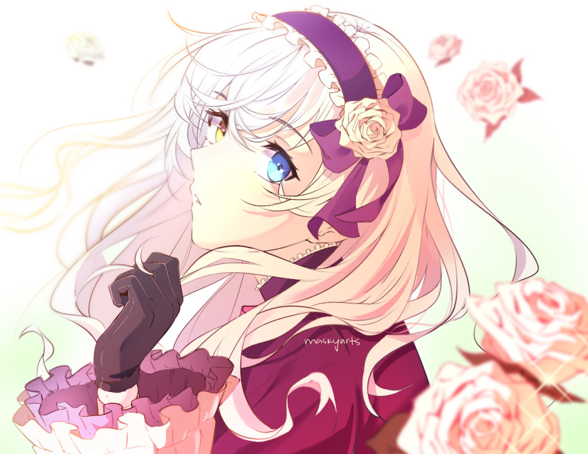 1girl black_gloves eiyuu_densetsu flower from_side gloves hair_flower hair_ornament hajimari_no_kiseki heterochromia lapis_rosenberg long_hair looking_at_viewer maskyarts rose solo sparkle white_flower white_hair white_rose