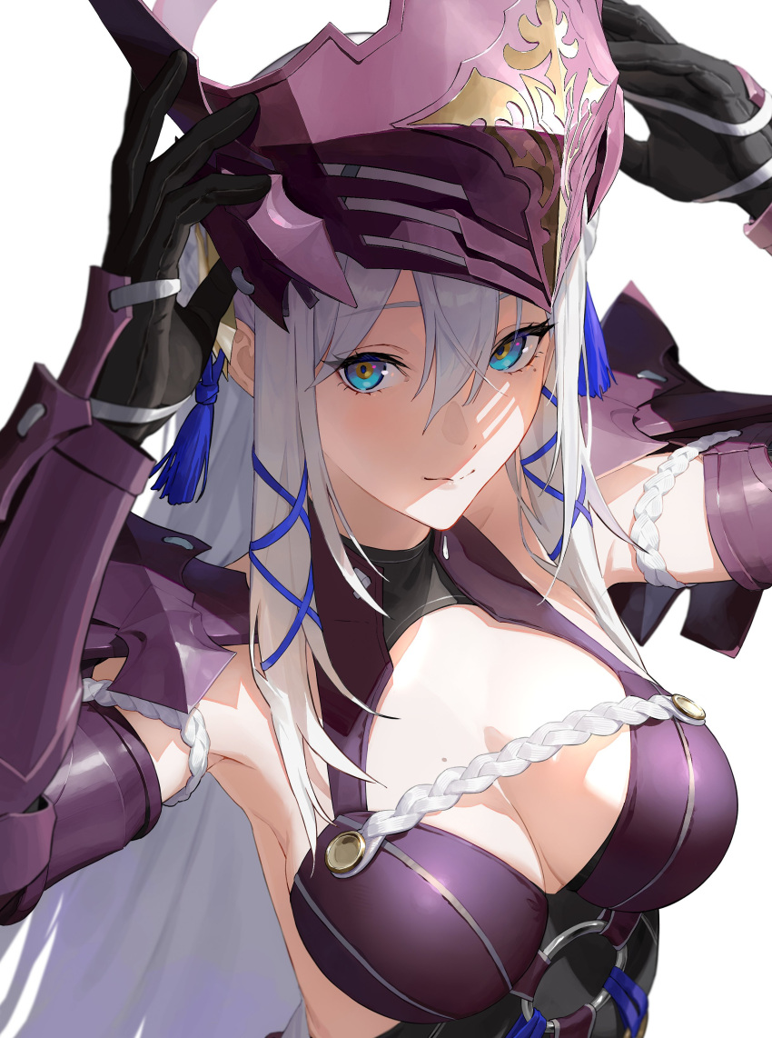 1girl absurdres armor black_gloves blue_eyes breasts cleavage commentary_request from_above gloves hair_between_eyes highres large_breasts long_hair looking_at_viewer looking_up matsuo_shogo nijisanji nijisanji_en simple_background smile solo upper_body victoria_brightshield virtual_youtuber white_background white_hair